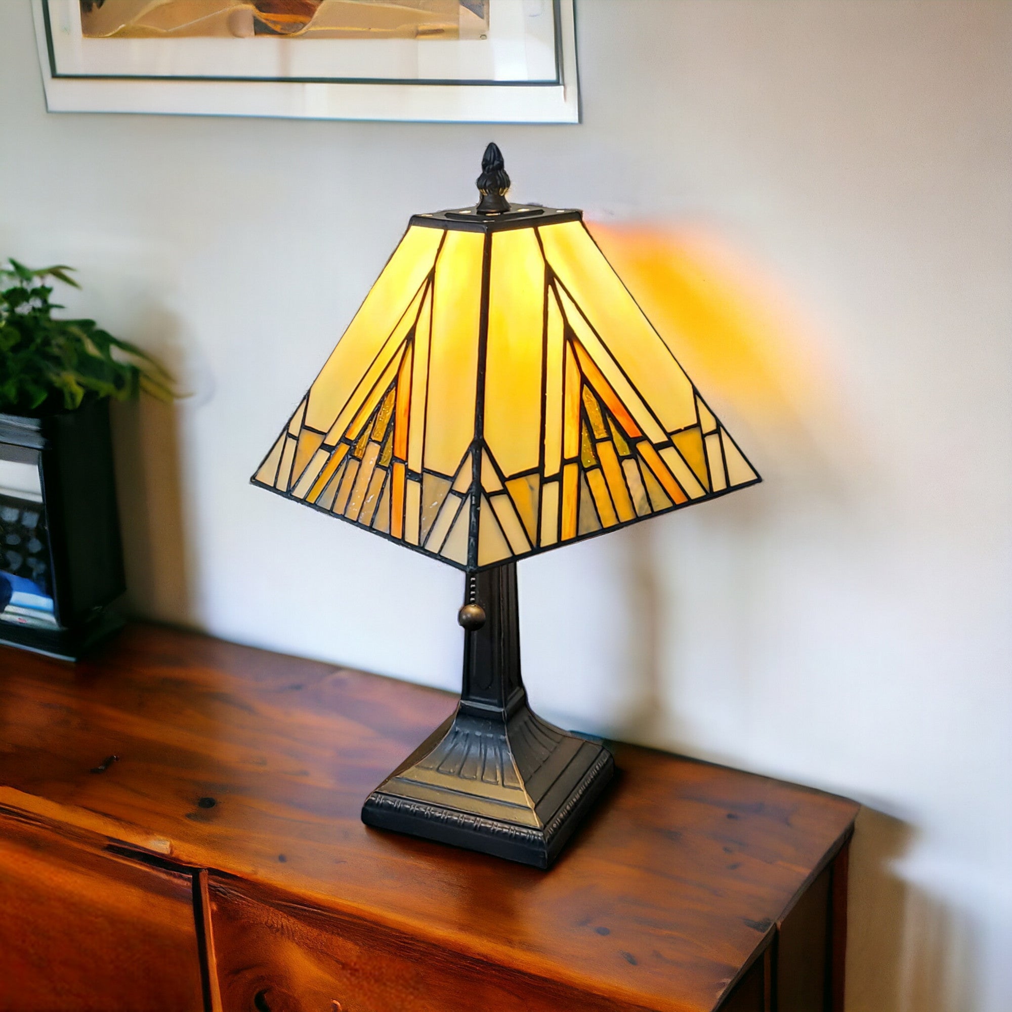 15" Tiffany Yellow and Amber Mission Style Table Lamp